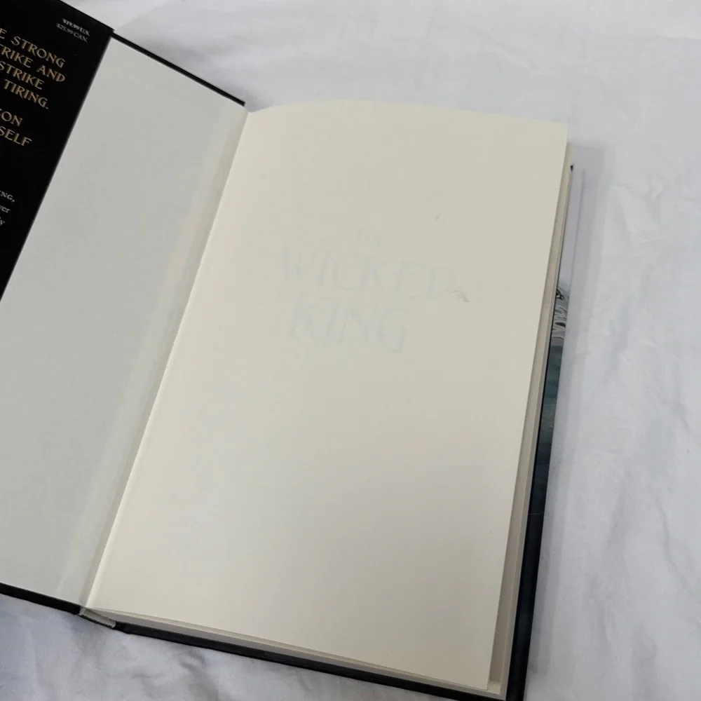 “The Cruel Prince” & “The Wicked King” Hardcover Fantasy Book Set by Holly Black - Picture 15 of 16